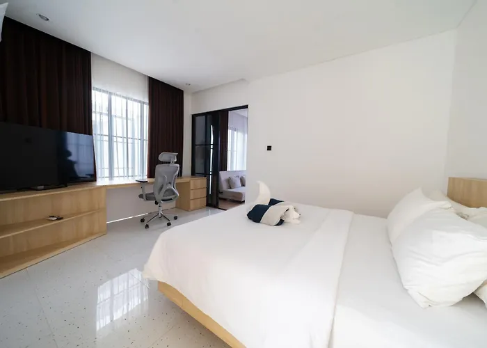 Royal Arkadia Bali, Modern Tropical Apartment Uluwatu (Bali)