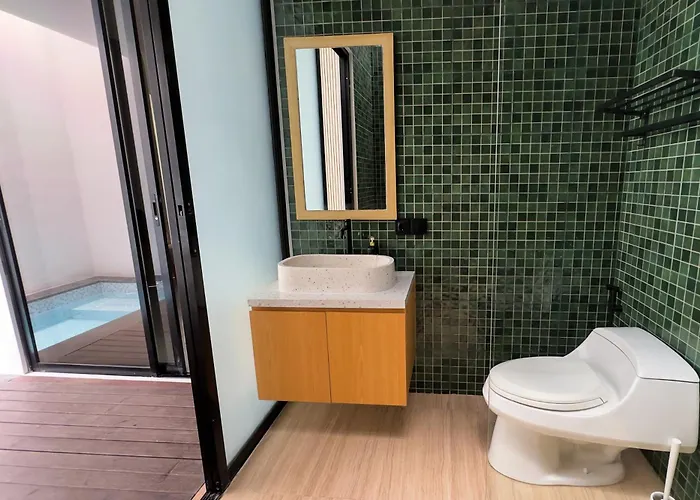 Royal Arkadia Bali, Modern Tropical Apartment *