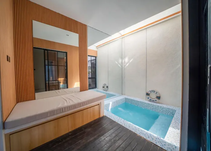 Royal Arkadia Bali, Modern Tropical Apartment Uluwatu (Bali)
