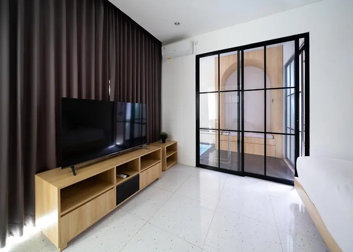 Royal Arkadia Bali, Modern Tropical Apartment