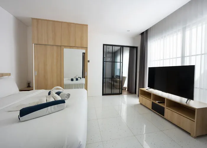 Royal Arkadia Bali, Modern Tropical Apartment Uluwatu (Bali)