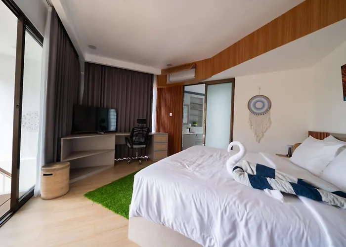 Royal Arkadia Bali, Modern Tropical Apartment Uluwatu (Bali)