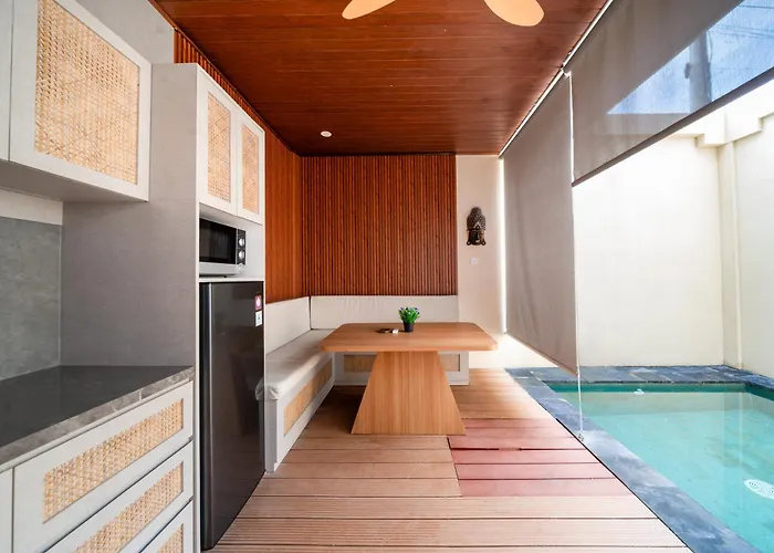 Royal Arkadia Bali, Modern Tropical Apartment Uluwatu (Bali)