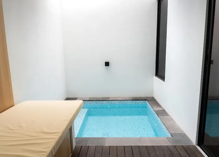Royal Arkadia Bali, Modern Tropical * Uluwatu (Bali)